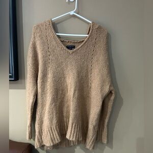 American eagle outfitters sweater with hoodie size Medium